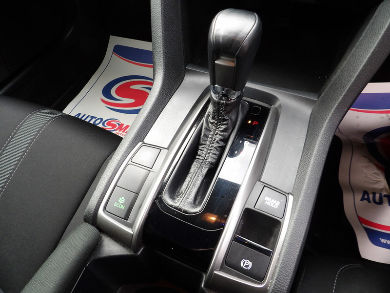 Used Honda Civic 2017 for sale - 76437081: Photo 29