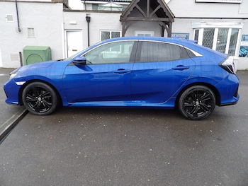 Used Honda Civic 2017 for sale - 76437081: Photo