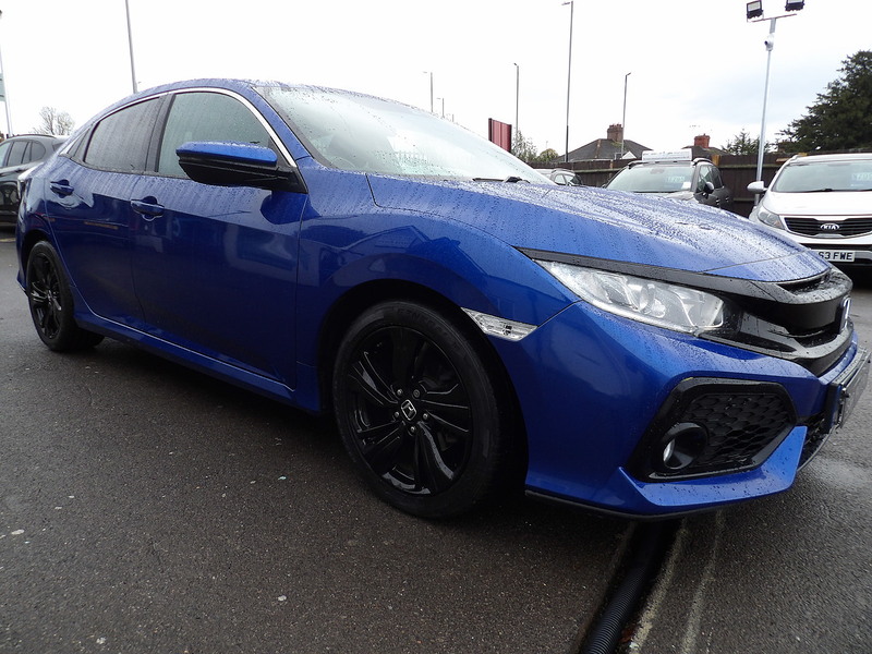 Used Honda Civic 2017 for sale - 76437081: Photo 5