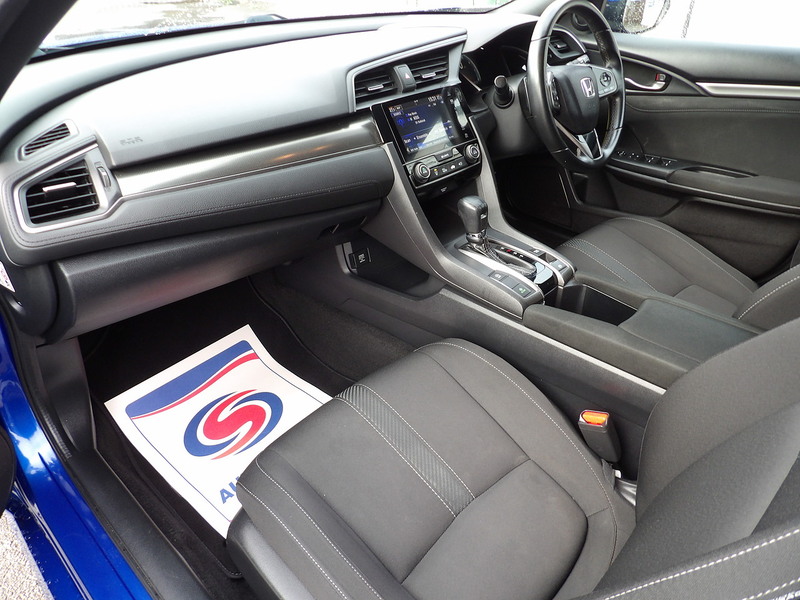 Used Honda Civic 2017 for sale - 76437081: Photo 52
