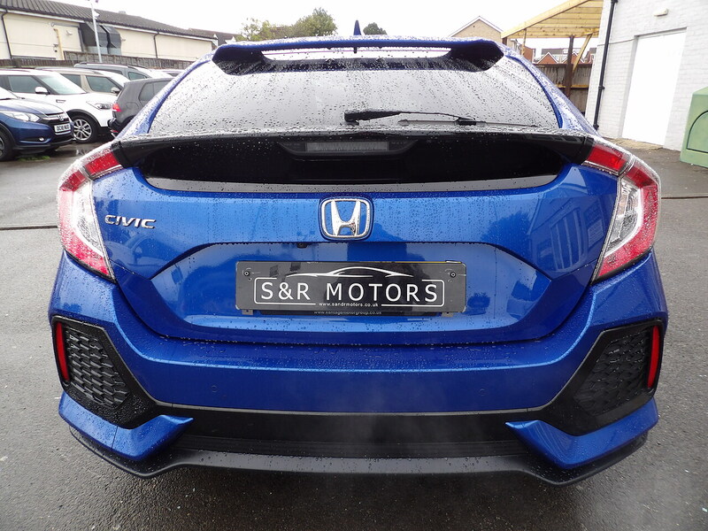 Used Honda Civic 2017 for sale - 76437081: Photo 8