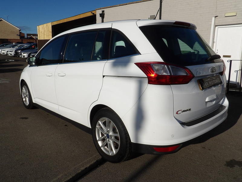 Used Ford Grand C-Max 2016 for sale - 76725171: Photo 3
