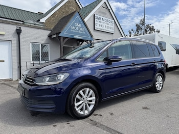 Used Volkswagen Touran 2016 for sale - 78709704: Photo