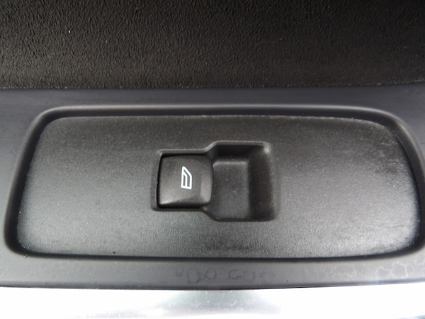 Used Volvo XC60 2017 for sale - 76308031: Photo 23