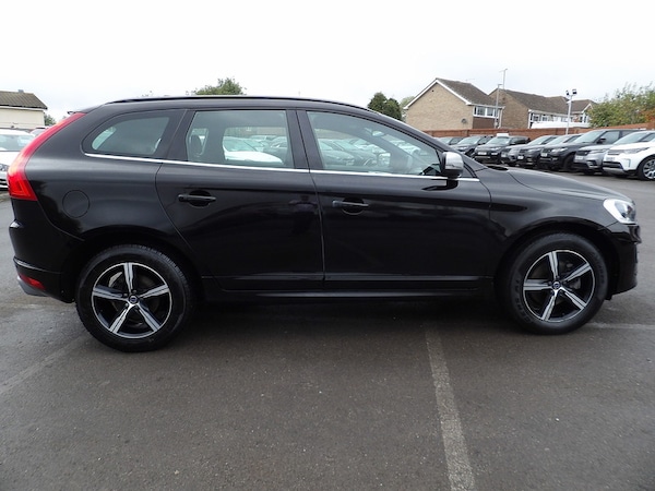 Used Volvo XC60 2017 for sale - 76308031: Photo 6