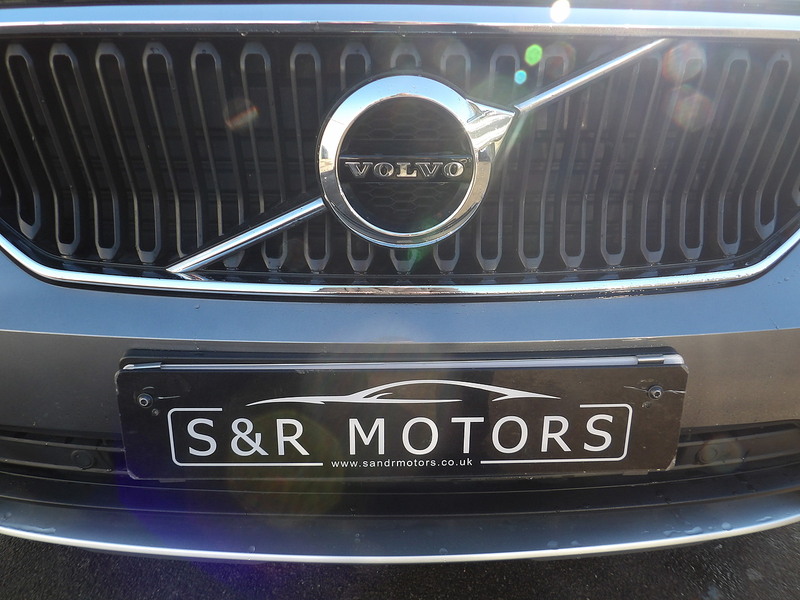 Used Volvo XC40 for sale - 76357032: Photo 12