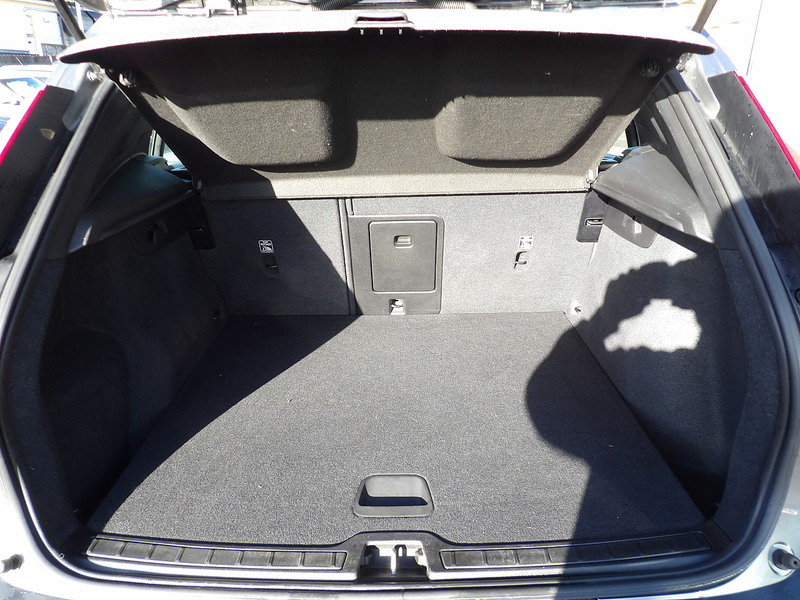 Used Volvo XC40 for sale - 76357032: Photo 30