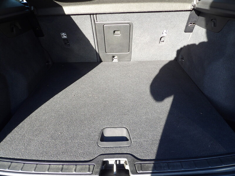 Used Volvo XC40 for sale - 76357032: Photo 31