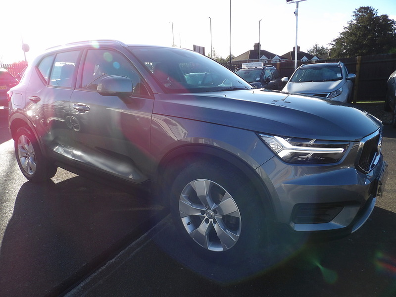 Used Volvo XC40 for sale - 76357032: Photo 5