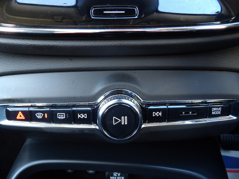 Used Volvo XC40 for sale - 76357032: Photo 55