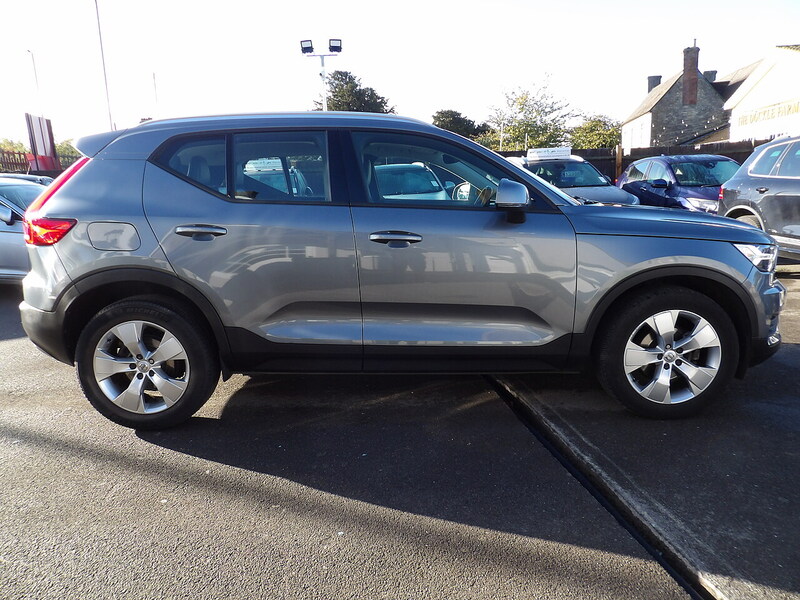 Used Volvo XC40 for sale - 76357032: Photo 6