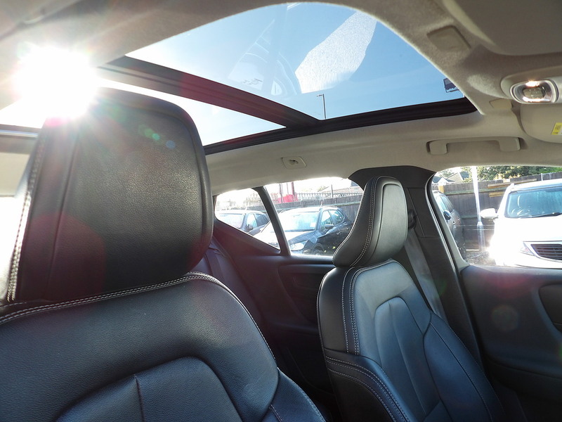 Used Volvo XC40 for sale - 76357032: Photo 66