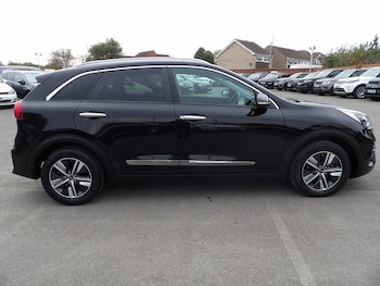 Used Kia Niro 2021 for sale - 76308097: Photo