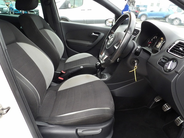 Used Volkswagen Polo 2014 for sale - 76308126: Photo 13