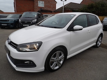 Used Volkswagen Polo 2014 for sale - 76308126: Photo