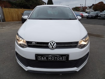 Used Volkswagen Polo 2014 for sale - 76308126: Photo