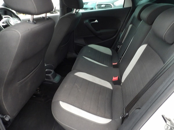 Used Volkswagen Polo 2014 for sale - 76308126: Photo 9