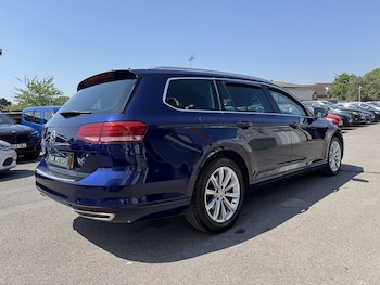 Used Volkswagen Passat 2019 for sale - 78709721: Photo