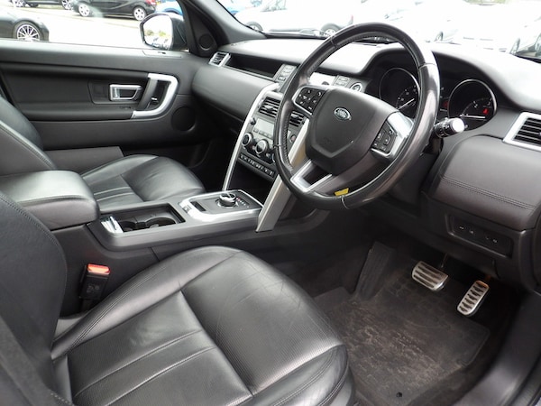 Used Land Rover Discovery Sport 2018 for sale - 76308022: Photo 17