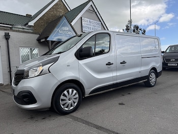 Used Renault Trafic 2018 for sale - 78709779: Photo