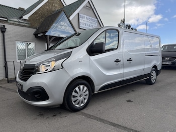 Used Renault Trafic 2018 for sale - 78709779: Photo
