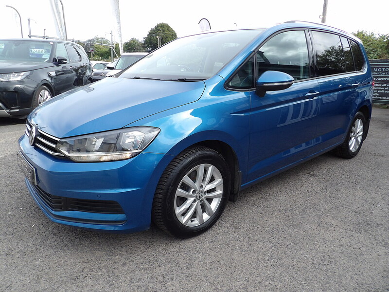 Used Volkswagen Touran 2018 for sale - 76308105: Photo 1