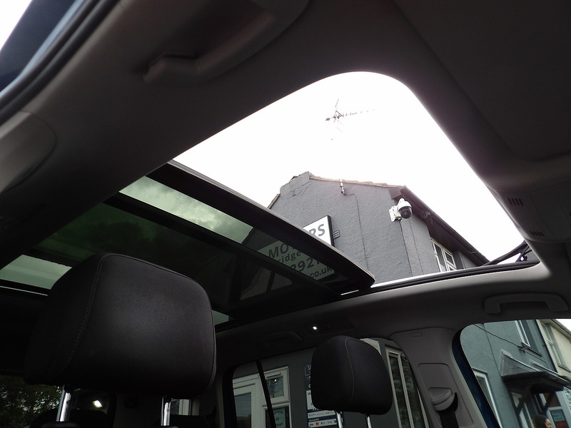 Used Volkswagen Touran 2018 for sale - 76308105: Photo 25