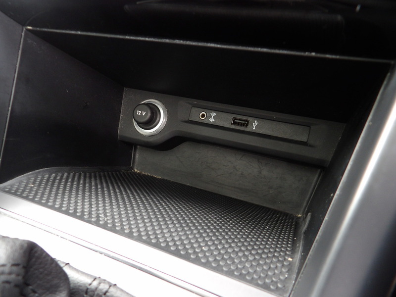 Used Volkswagen Touran 2018 for sale - 76308105: Photo 33