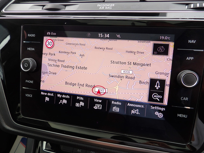 Used Volkswagen Touran 2018 for sale - 76308105: Photo 37