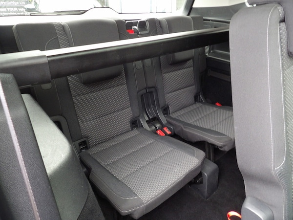 Used Volkswagen Touran 2018 for sale - 76308105: Photo 55