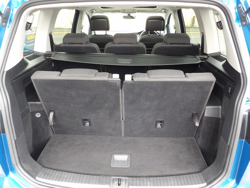 Used Volkswagen Touran 2018 for sale - 76308105: Photo 56