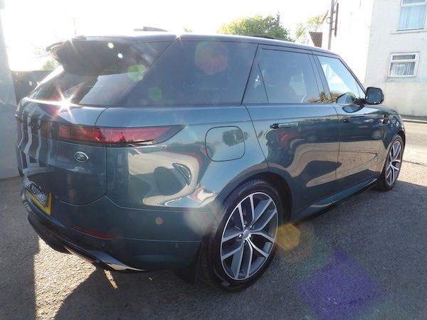 Used Land Rover Range Rover Sport 2023 for sale - 76308078: Photo 6