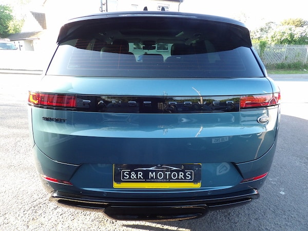 Used Land Rover Range Rover Sport 2023 for sale - 76308078: Photo 7