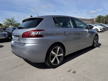 Used Peugeot 308 2017 for sale - 78894938: Photo