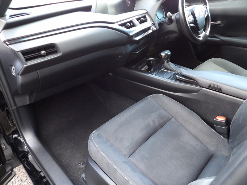 Used Lexus UX 2021 for sale - 76299790: Photo 22