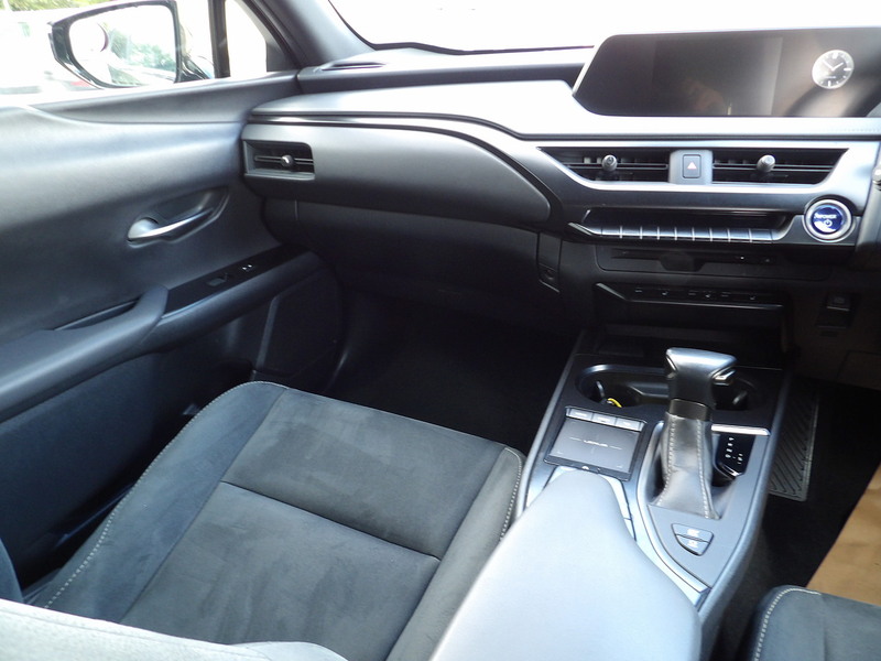 Used Lexus UX 2021 for sale - 76299790: Photo 37