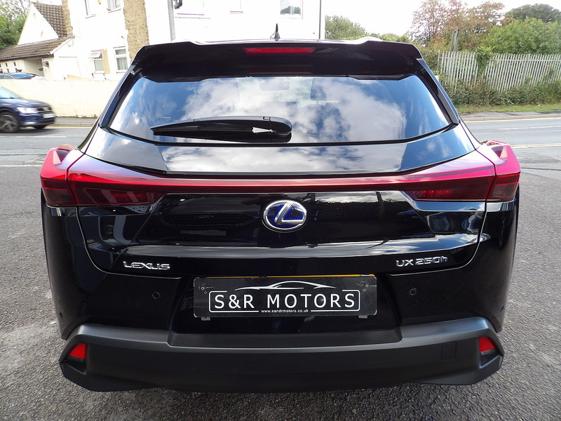 Used Lexus UX 2021 for sale - 76299790: Photo 8