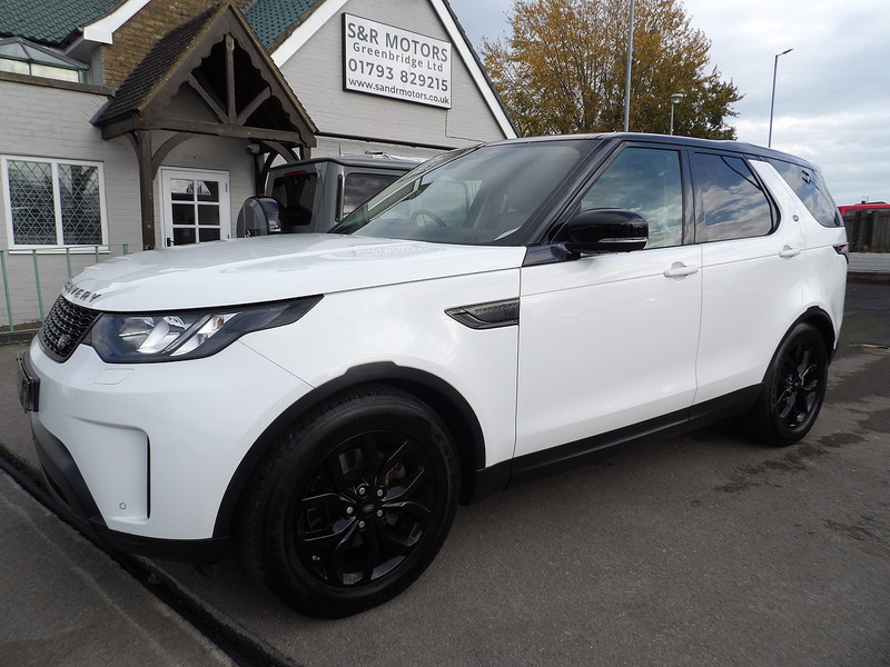Used Land Rover Discovery 2018 for sale - 76482597: Photo 1