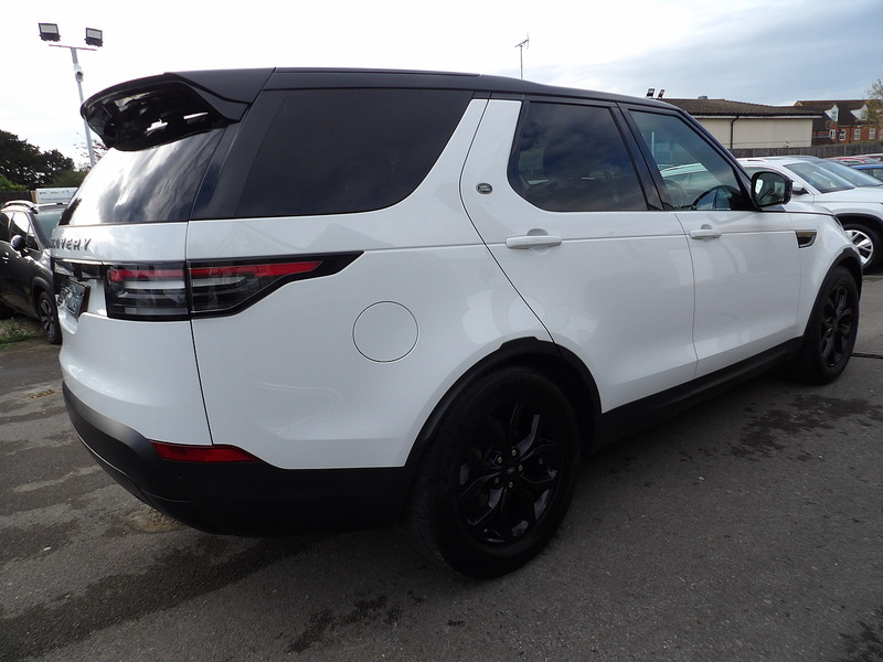 Used Land Rover Discovery 2018 for sale - 76482597: Photo 7