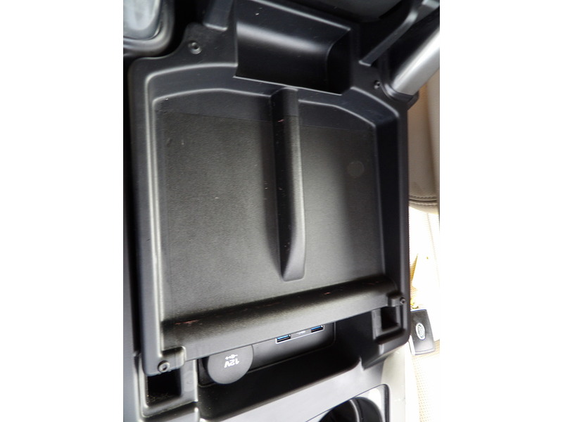 Used Land Rover Discovery 2018 for sale - 76482597: Photo 74