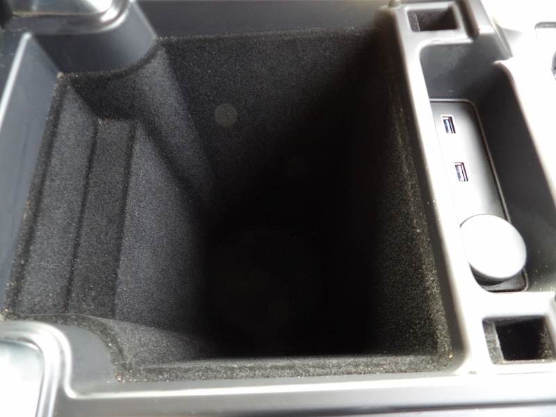 Used Land Rover Discovery 2018 for sale - 76482597: Photo 75