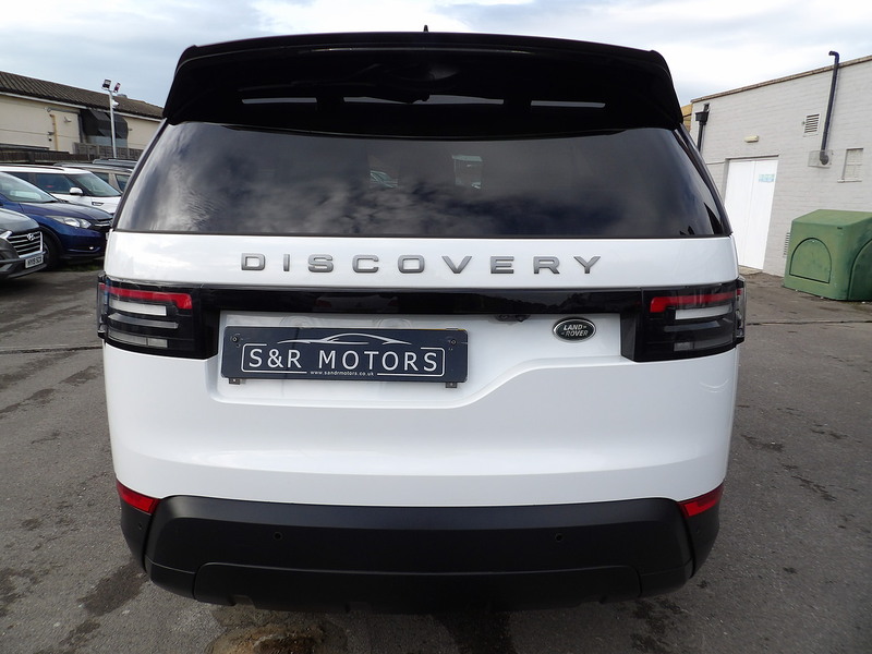 Used Land Rover Discovery 2018 for sale - 76482597: Photo 8