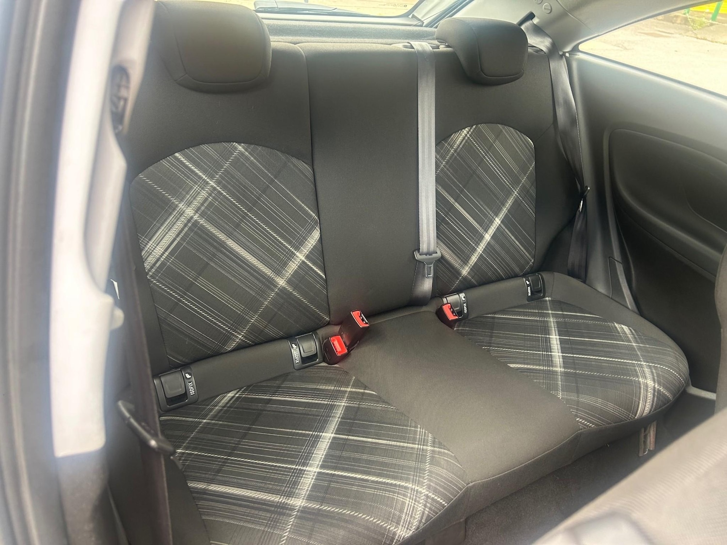 Used Vauxhall Corsa 2015 for sale - 76627468: Photo 23