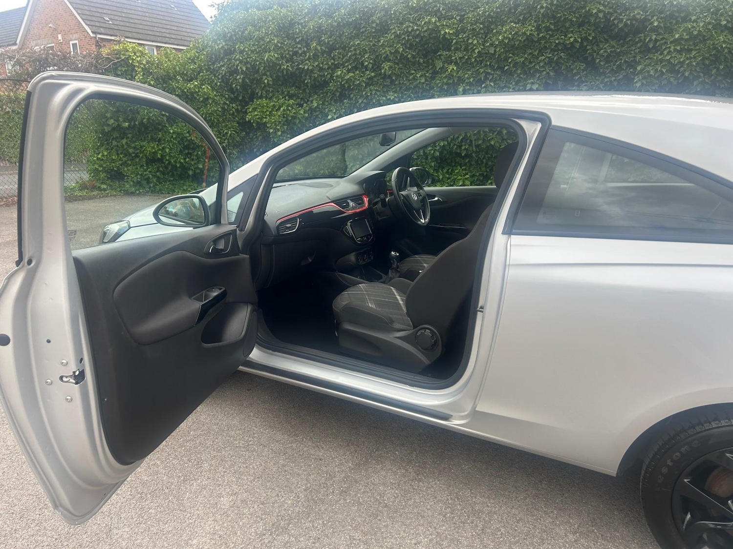 Used Vauxhall Corsa 2015 for sale - 76627468: Photo 28