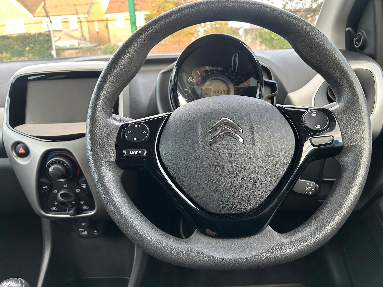 Used Citroen C1 2015 for sale - 76627464: Photo 26