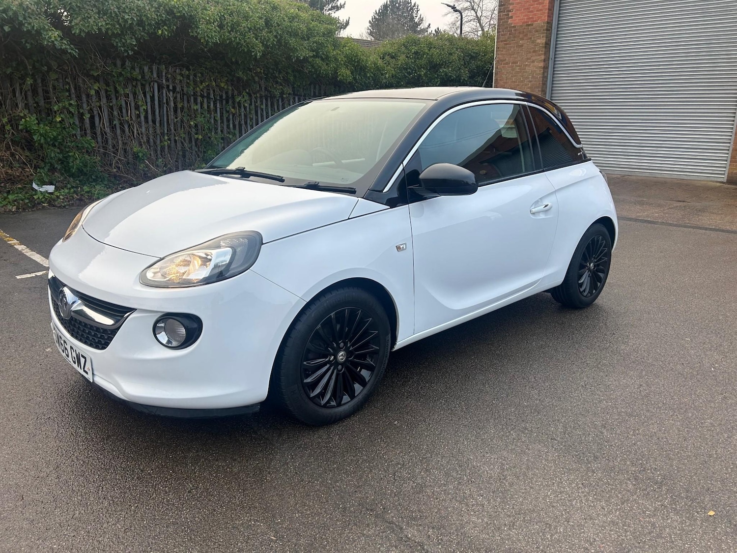 Used Vauxhall ADAM 2016 for sale - 77152404: Photo 2