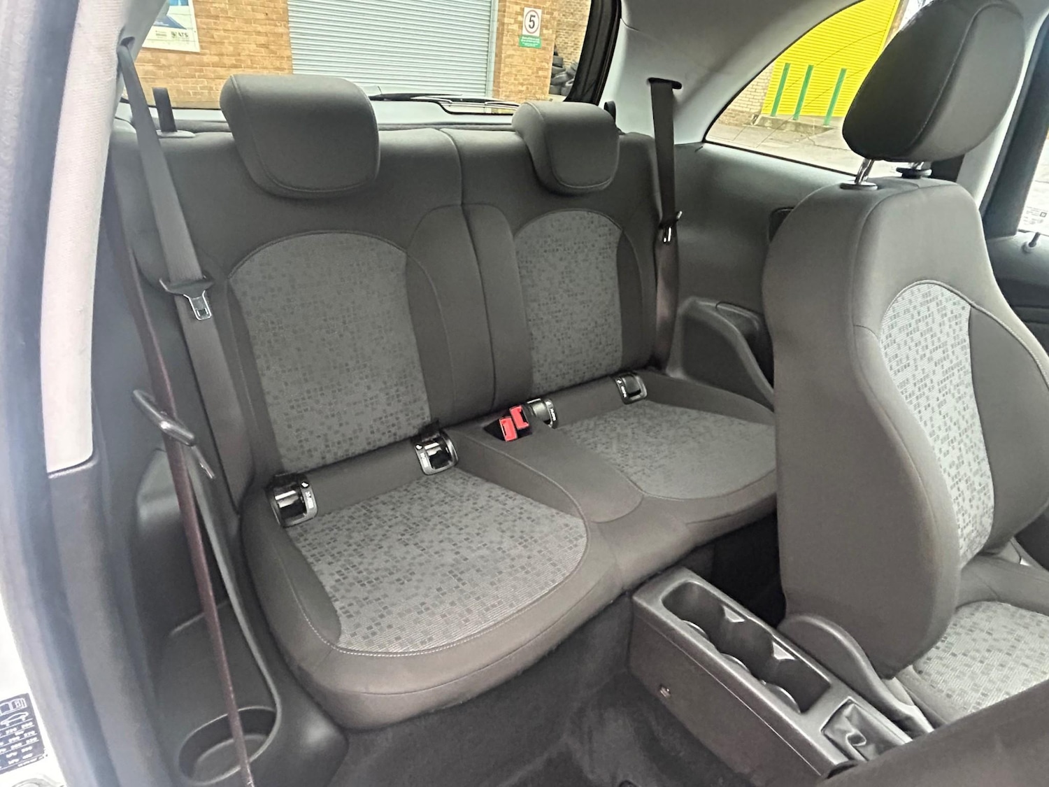 Used Vauxhall ADAM 2016 for sale - 77152404: Photo 24