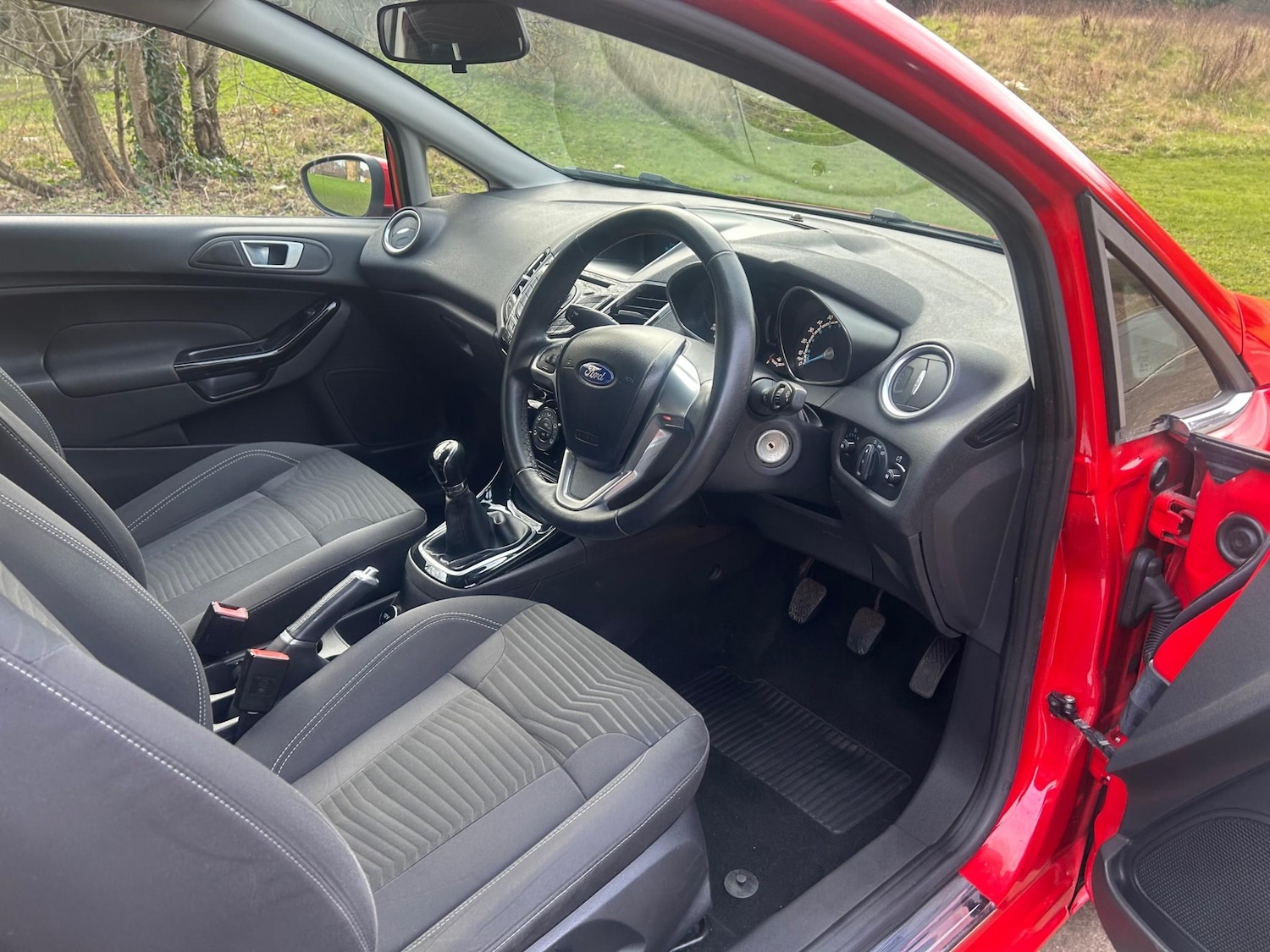 Used Ford Fiesta 2014 for sale - 77607920: Photo 16