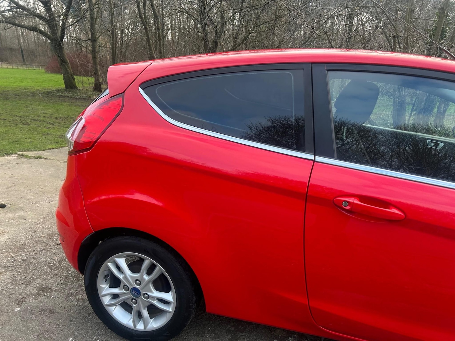 Used Ford Fiesta 2014 for sale - 77607920: Photo 6