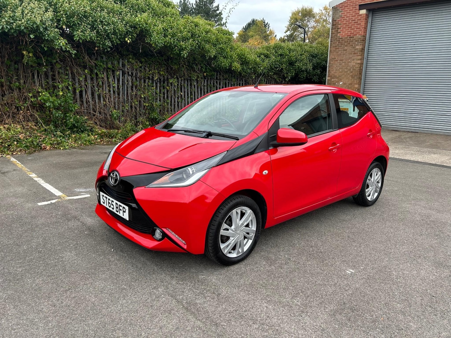 Used Toyota AYGO 2015 for sale - 76627467: Photo 1